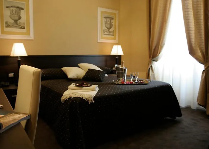 Latinum Hotel